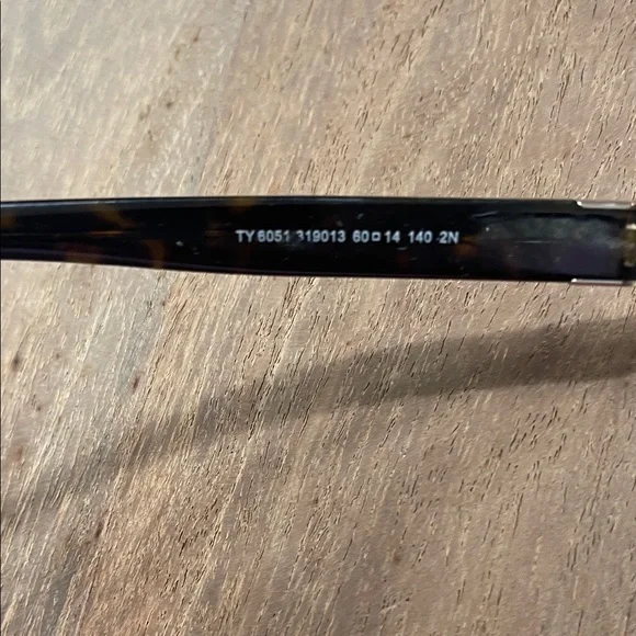 Tory Burch gold Aviator Sunglasses - Picture 4 of 8